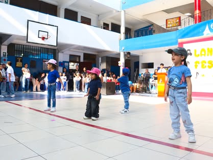 583878534_1412508877544803_37830296042378222_n Festival de Idiomas Eiffel Schools 2025