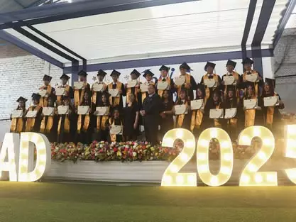 605845405-1446577650804592-1420844091921036370-n-copy Graduación 2025