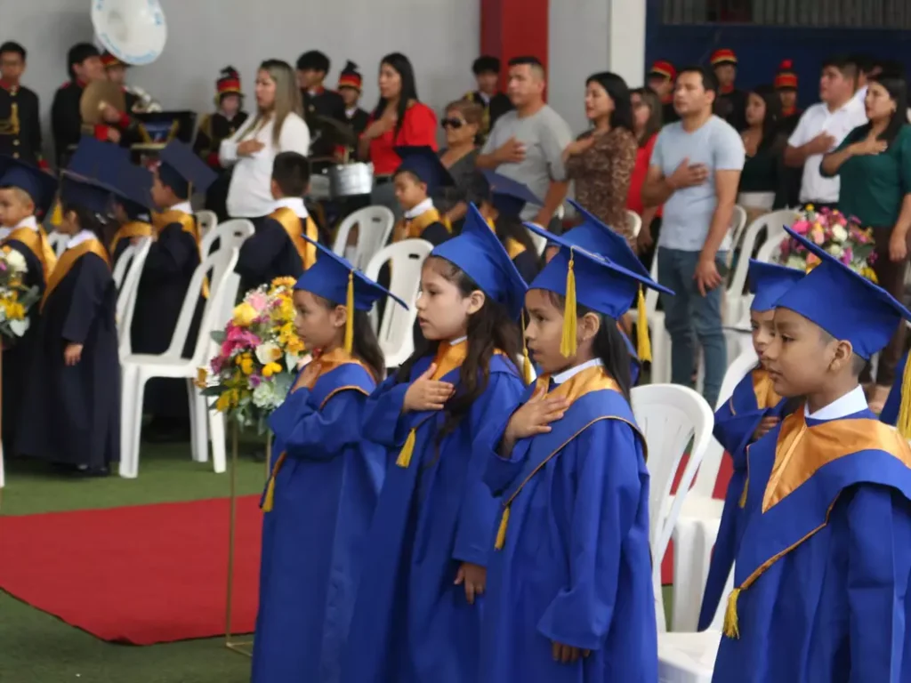 607129759-1446568377472186-2917909713735684278-n-copy-1024x768 Graduación 2025