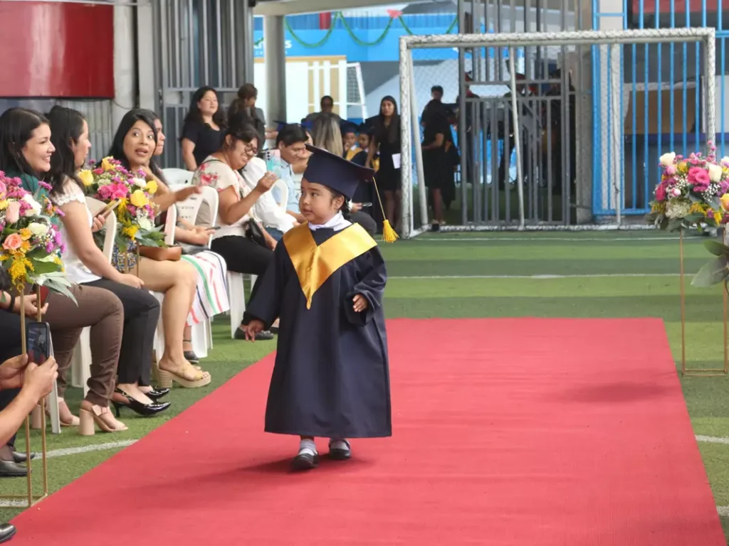 607953820-1446568144138876-58033614212313634-n-copy-1024x768 Graduación 2025